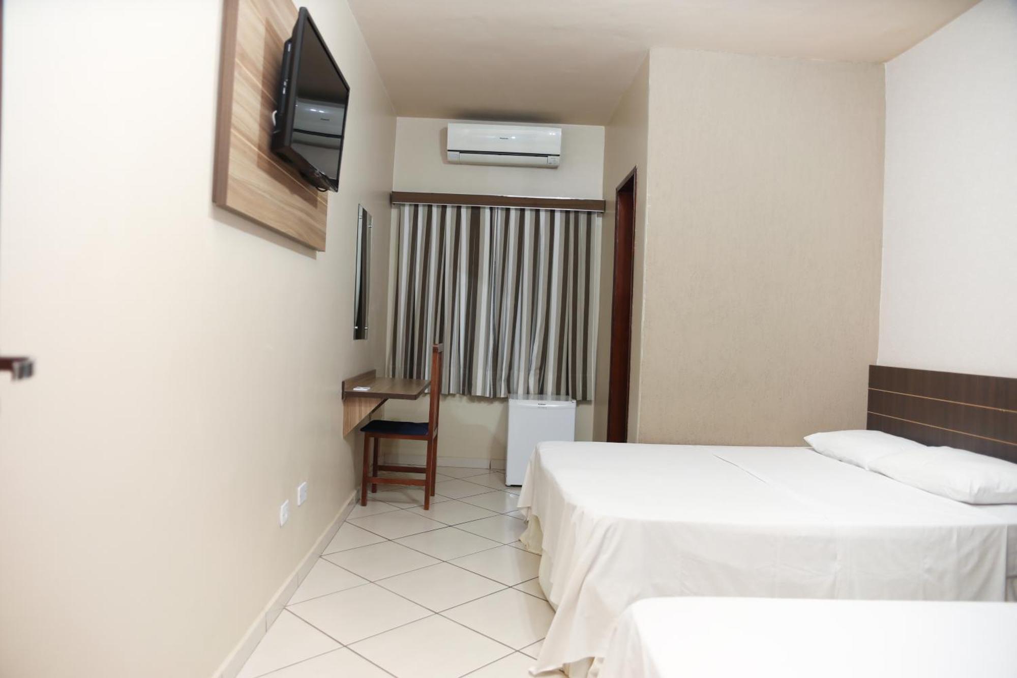 Hotel Villa Canoas Фос ду Игуасу Екстериор снимка