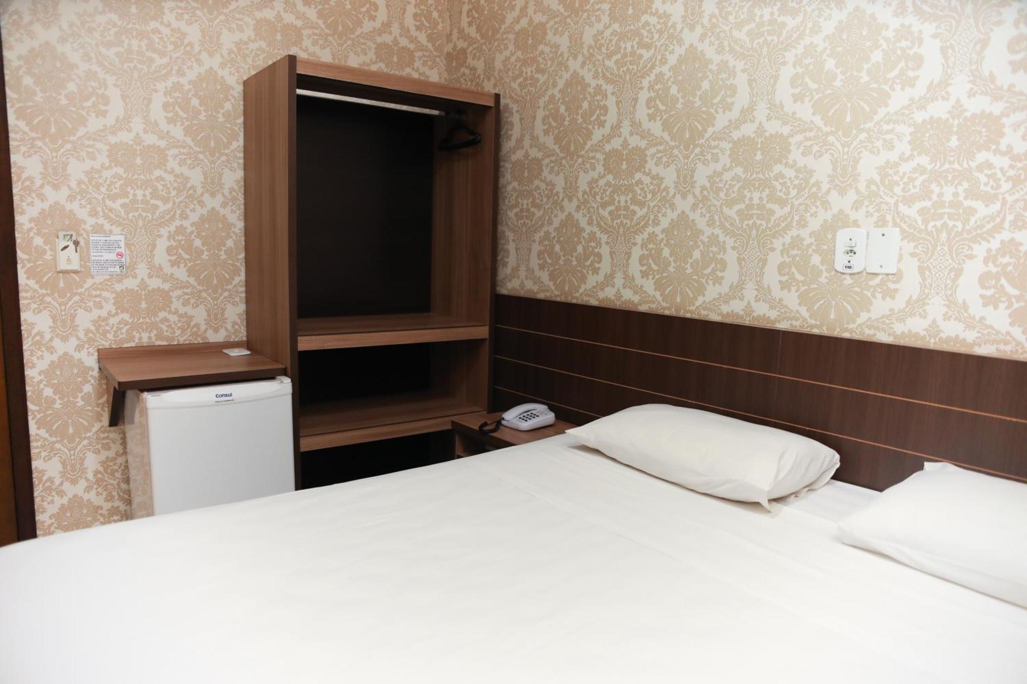 Hotel Villa Canoas Фос ду Игуасу Екстериор снимка