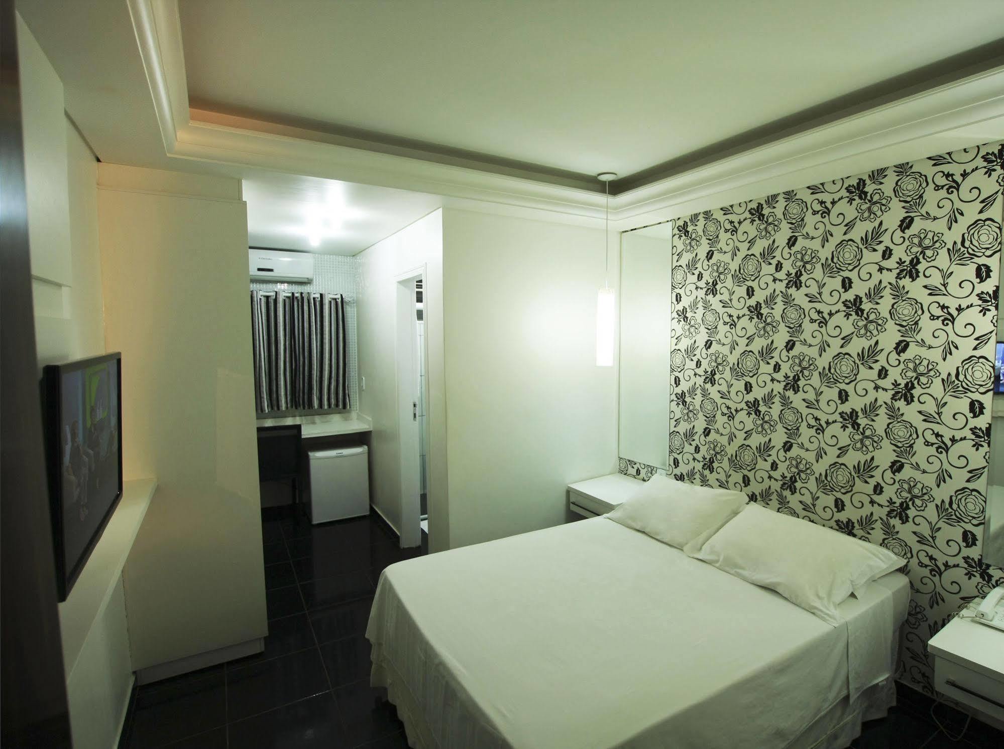 Hotel Villa Canoas Фос ду Игуасу Екстериор снимка